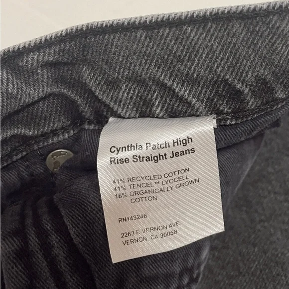 Reformation Cynthia Patch High Rise Straight Jeans - Picture 9 of 9